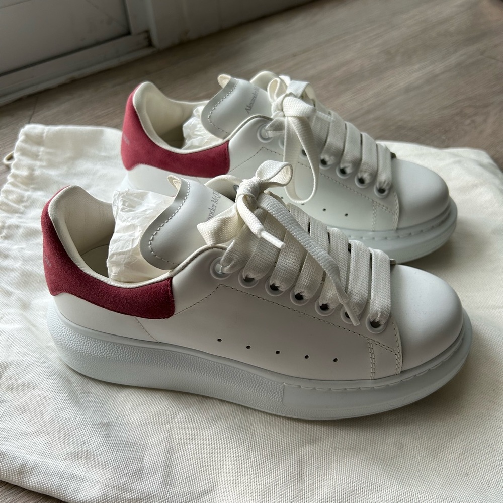 ALEXANDER MCQUEEN Oversized Sneakers